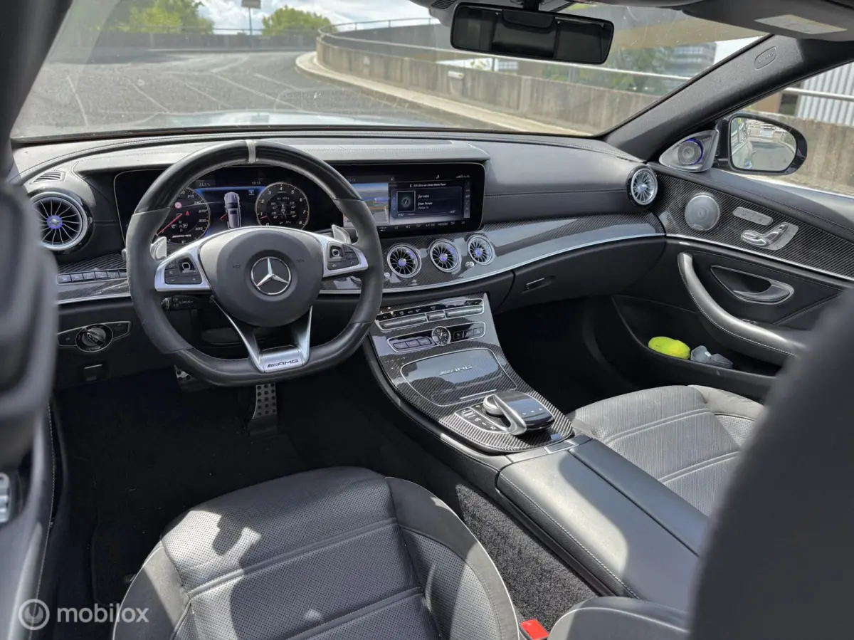 AMG 63 S 4MATIC Premium Plus