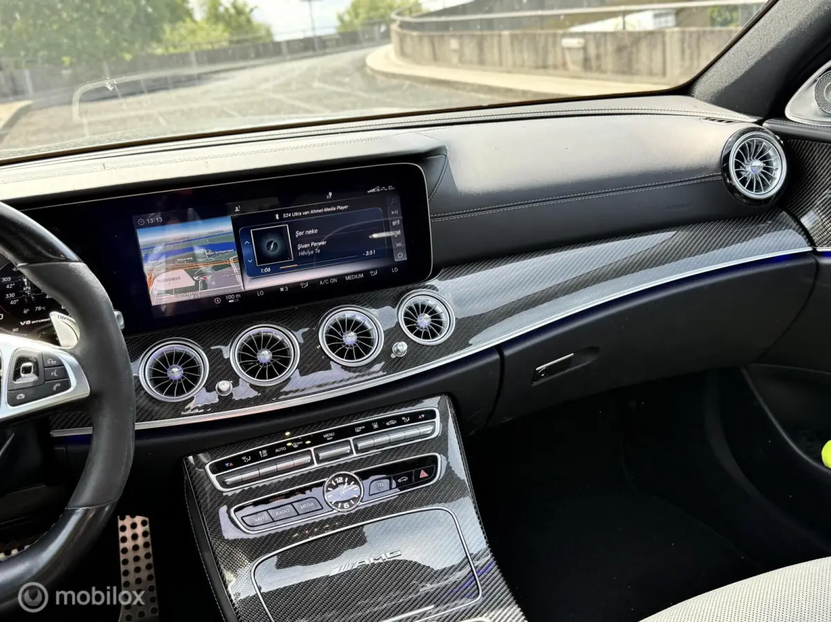 AMG 63 S 4MATIC Premium Plus
