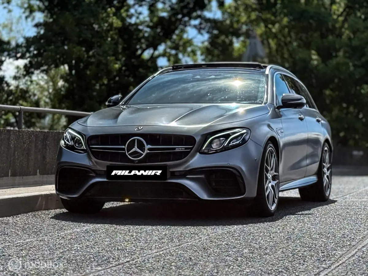 AMG 63 S 4MATIC Premium Plus