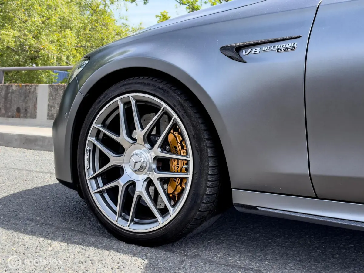 AMG 63 S 4MATIC Premium Plus