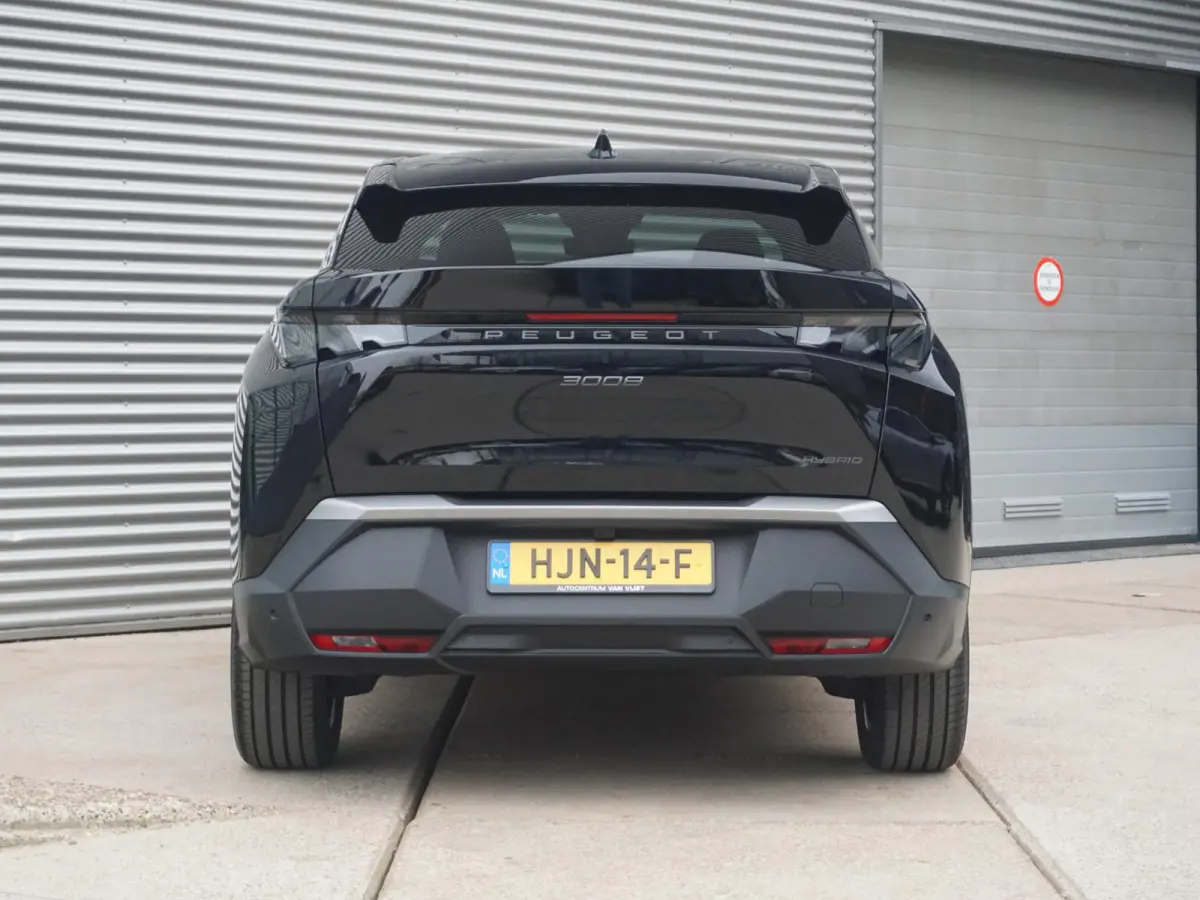 1.2 Hybrid 145 GT | 360 Vision & Drive Assist Plus Pack |