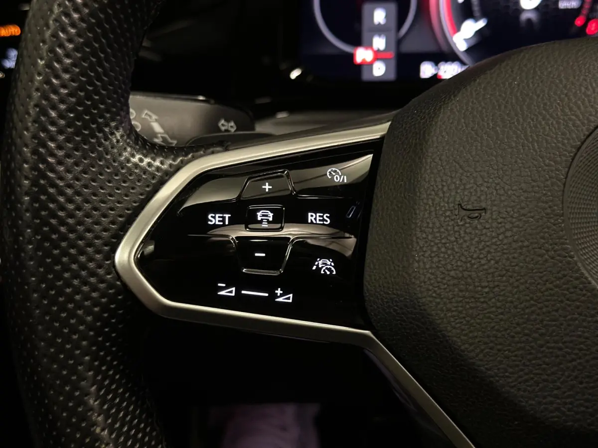 2.0 TSI GTI|PANO|HEAD UP|FULL OPTION