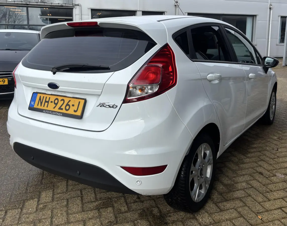 1.0 Style Ultimate | Nette Staat | Volledige Onderhoudshistorie | Cruise Control | Navigatie | Airco | 5 Deurs | Parkeersensoren Voor en Achter | 2 Sleutels |