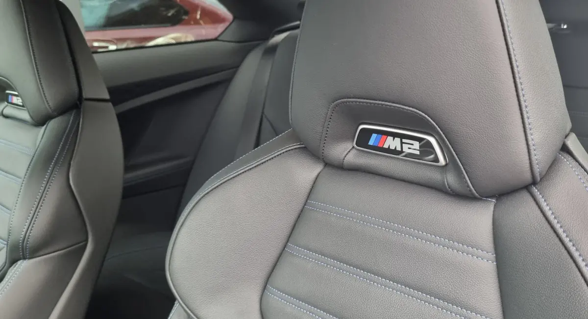 M2 460PK | NL AUTO | 1e Eigenaar | Nieuwstaat! | BOMVOL | LETOP nog geen kenteken | Prijs is 66.945 inclusief btw ZONDER KENTEKEN | Volledige Documentatie aanwezig | Hifi Harman Kardon | Car