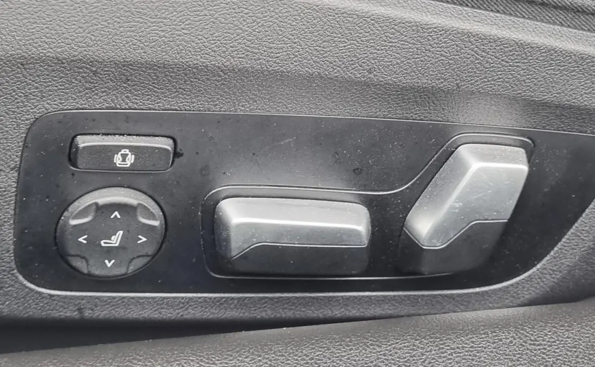 M2 460PK | NL AUTO | 1e Eigenaar | Nieuwstaat! | BOMVOL | LETOP nog geen kenteken | Prijs is 66.945 inclusief btw ZONDER KENTEKEN | Volledige Documentatie aanwezig | Hifi Harman Kardon | Car