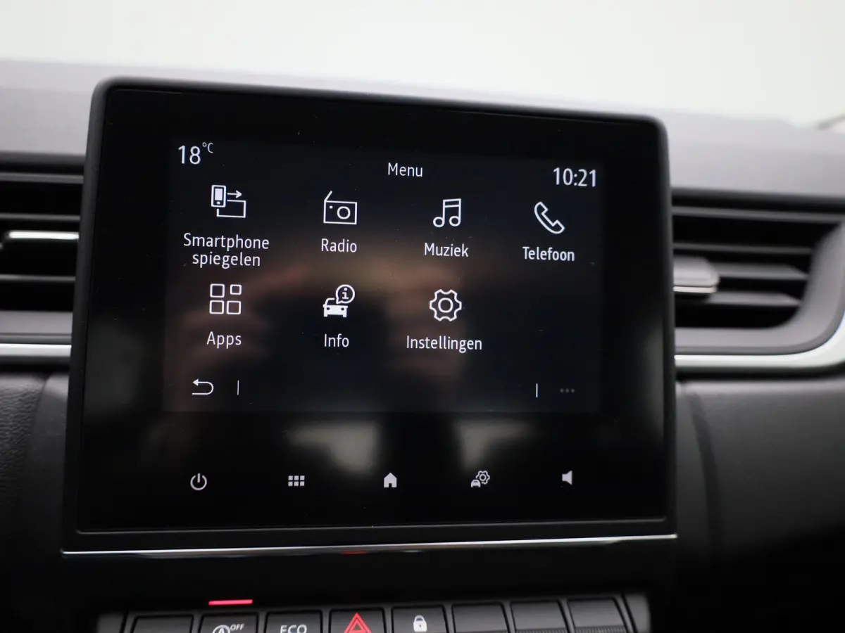 1.0 TCe 90 equilibre | APPLE CARPLAY | ANDROID AUTO | CRUISE CONTROL | DAB RADIO | BLUETOOTH | LED VERLICHTING | RIJSTROOKHULP | 5-DEURS | MULTIFUNCTIONEEL STUURWIEL |