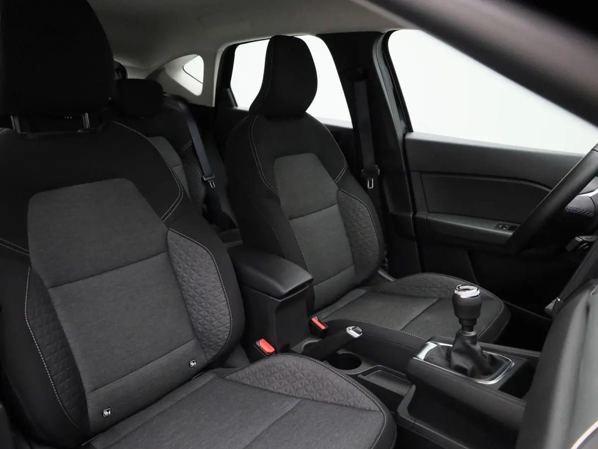 1.0 TCe 90 equilibre | APPLE CARPLAY | ANDROID AUTO | CRUISE CONTROL | DAB RADIO | BLUETOOTH | LED VERLICHTING | RIJSTROOKHULP | 5-DEURS | MULTIFUNCTIONEEL STUURWIEL |