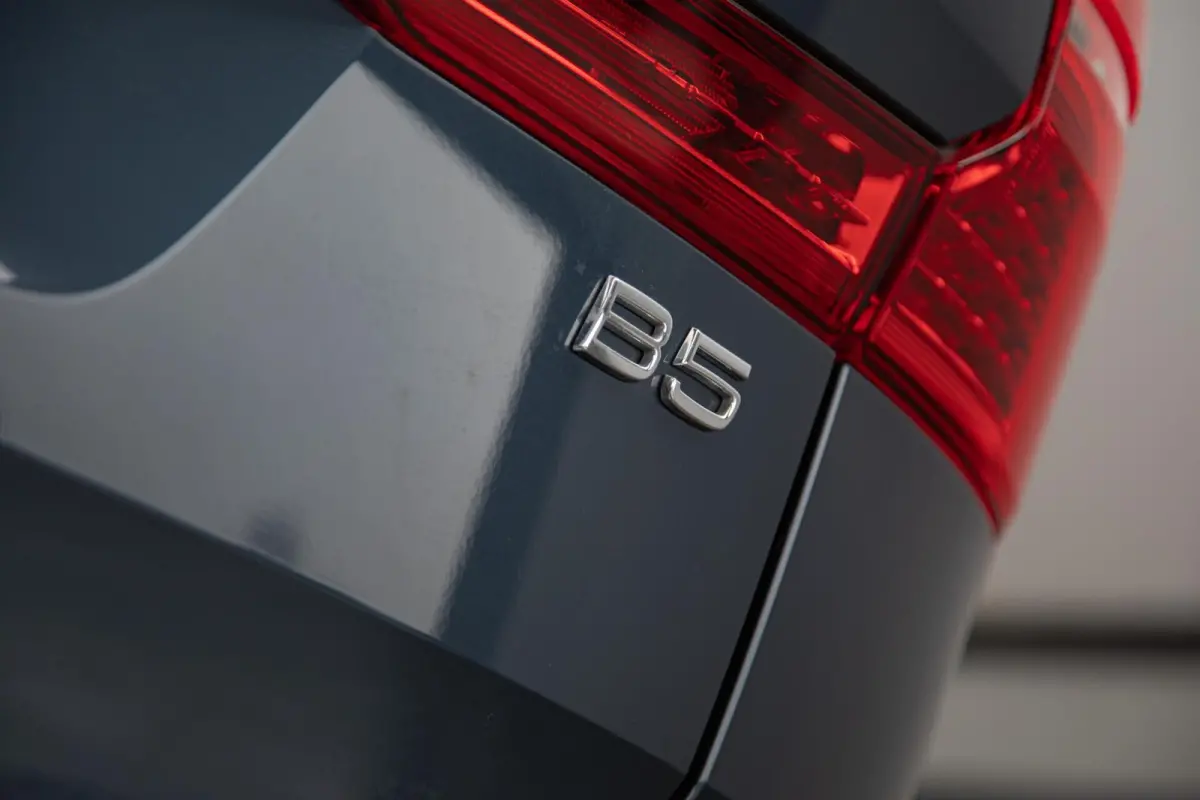 2.0 B5 Inscription Panorama|Massage|Bowers Wilkins