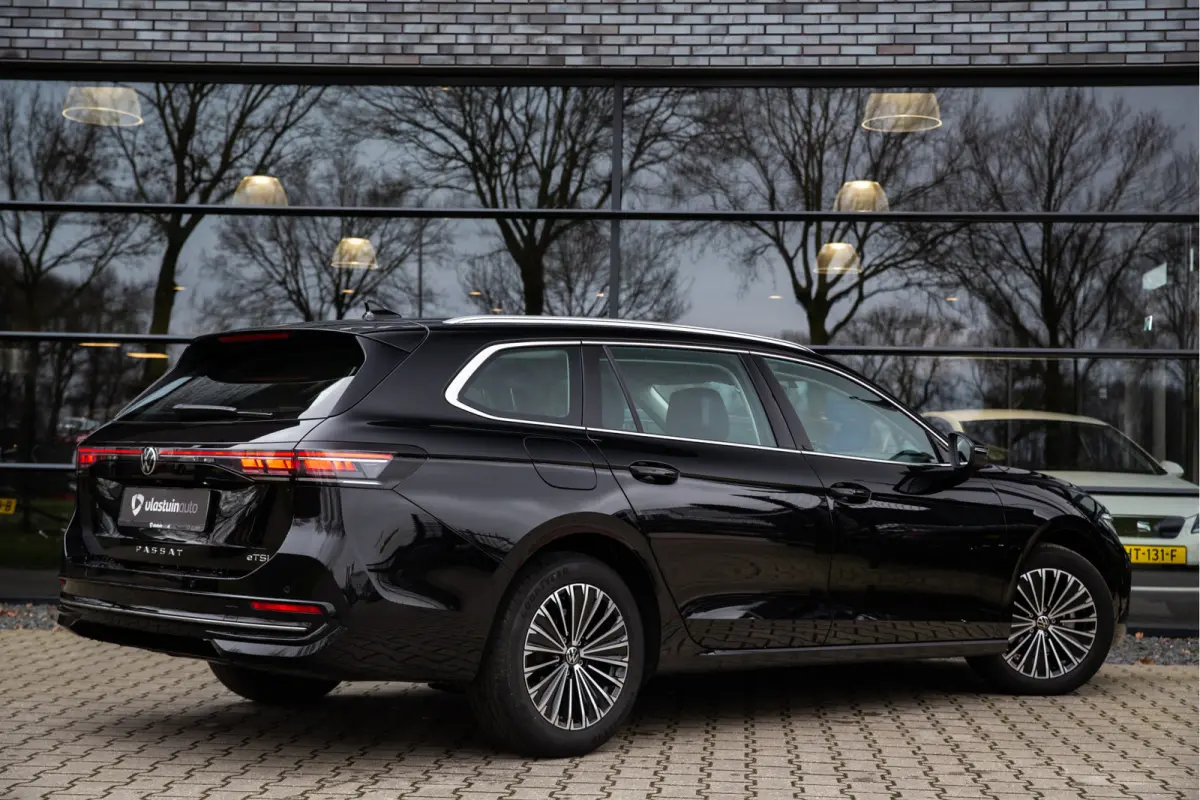 1.5 eTSI Elegance Business , Adap. cruise, Stoel/stuurverwarming, Head-up display,