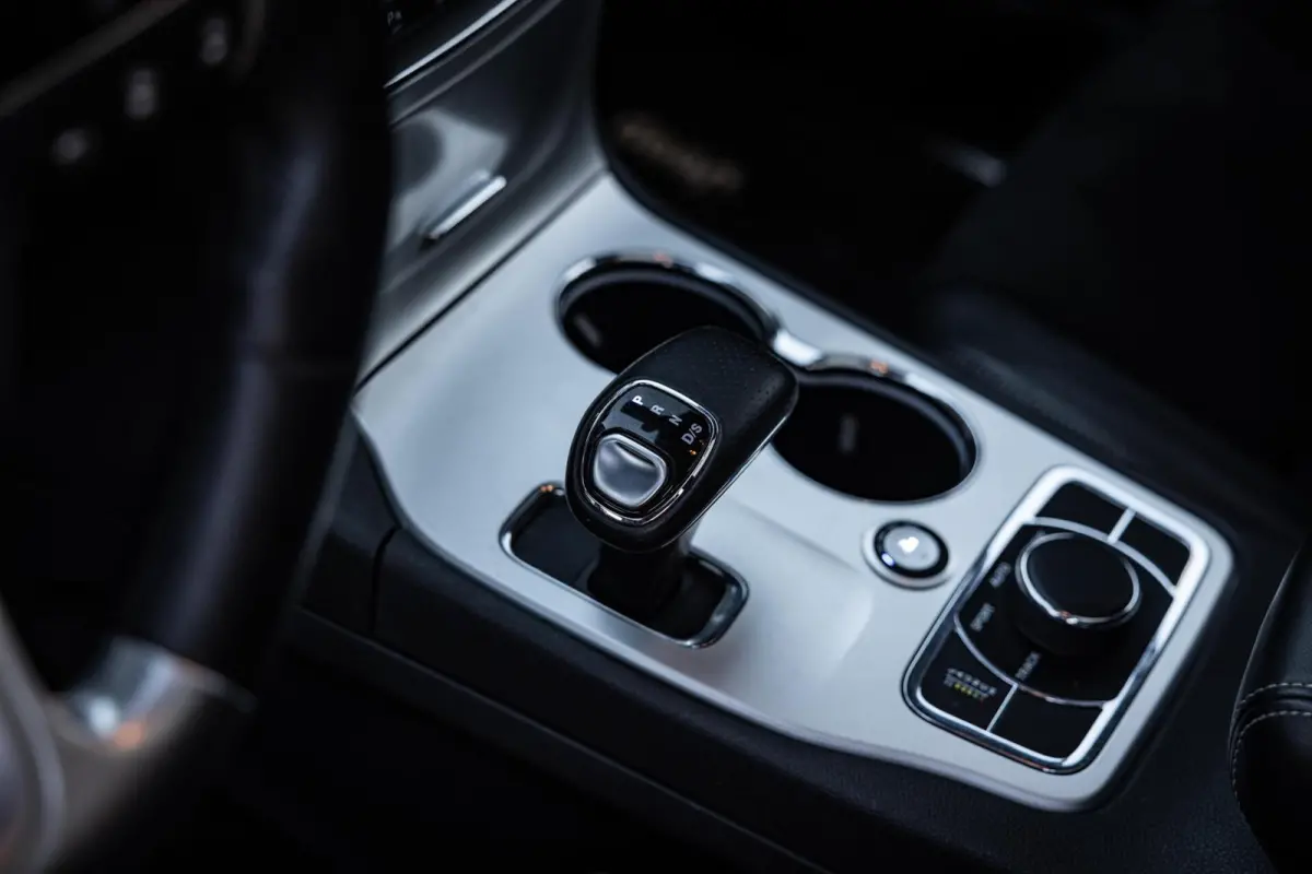 6.4 V8 SRT Grijs Kenteken - LPG/G3 - Pano - Leder - Xenon