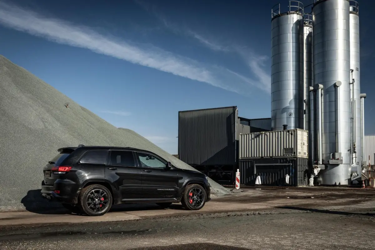 6.4 V8 SRT Grijs Kenteken - LPG/G3 - Pano - Leder - Xenon