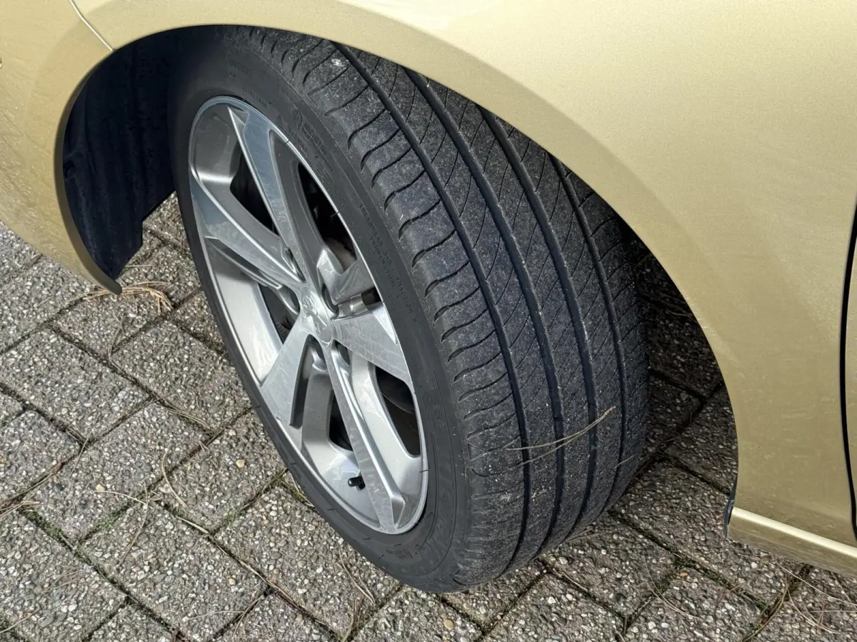 1.2 Gt Line automaat en trekhaak