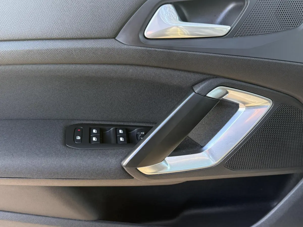 1.2 Gt Line automaat en trekhaak