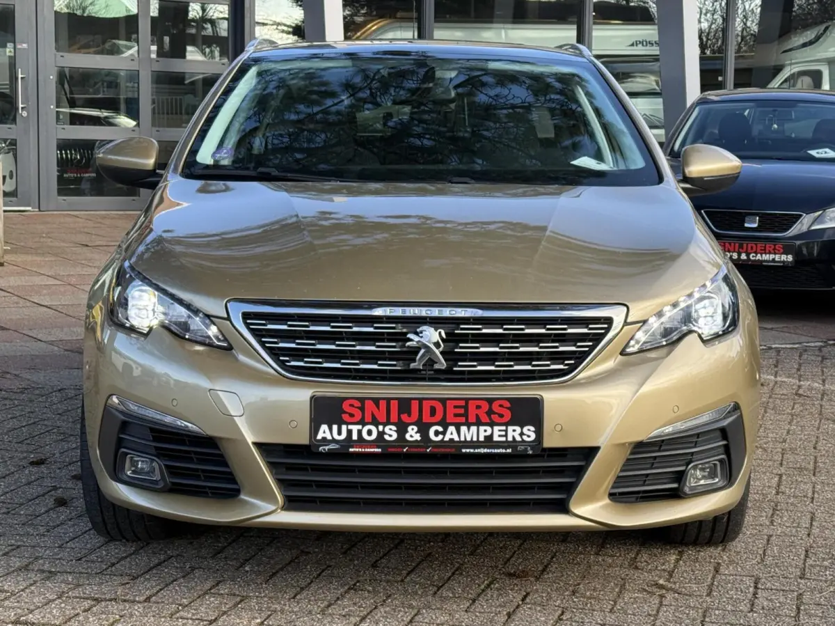 1.2 Gt Line automaat en trekhaak