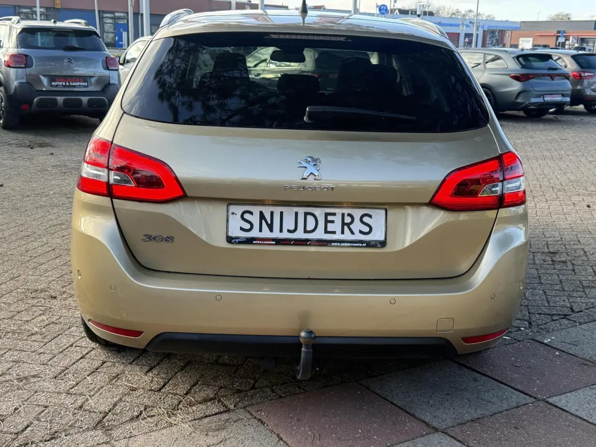 1.2 Gt Line automaat en trekhaak