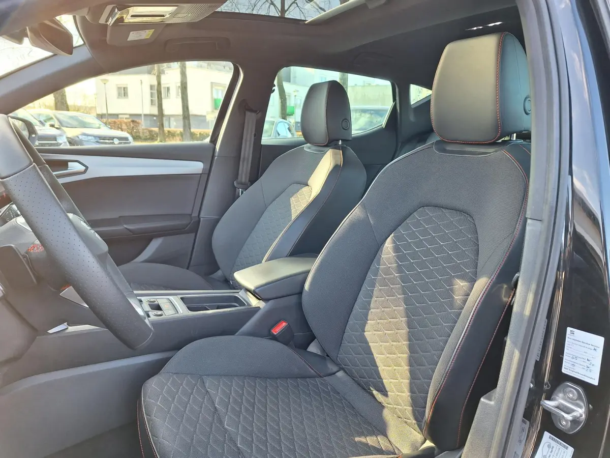 TSI 204pk DSG Hybrid PHEV FR (Pano,Trekhaak,Camera,Virtual)