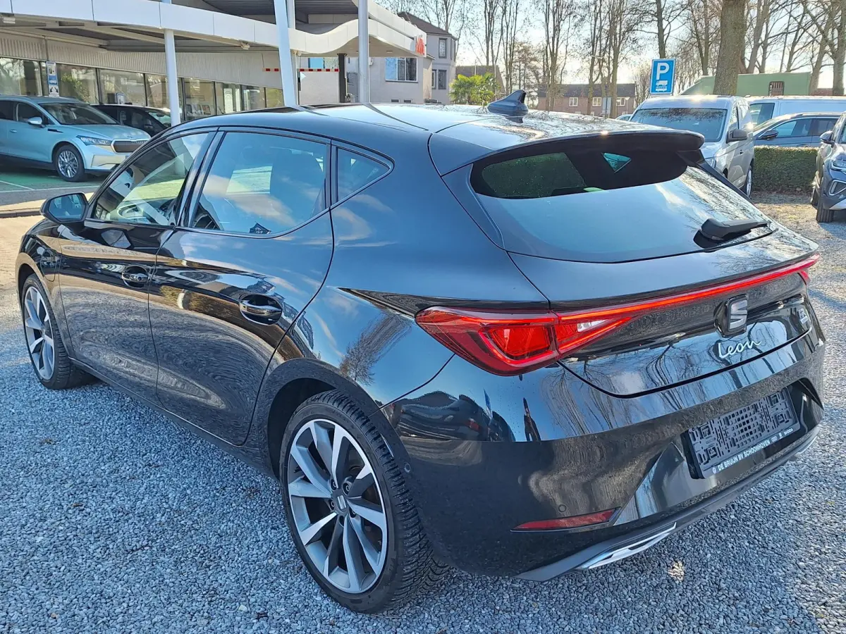 TSI 204pk DSG Hybrid PHEV FR (Pano,Trekhaak,Camera,Virtual)