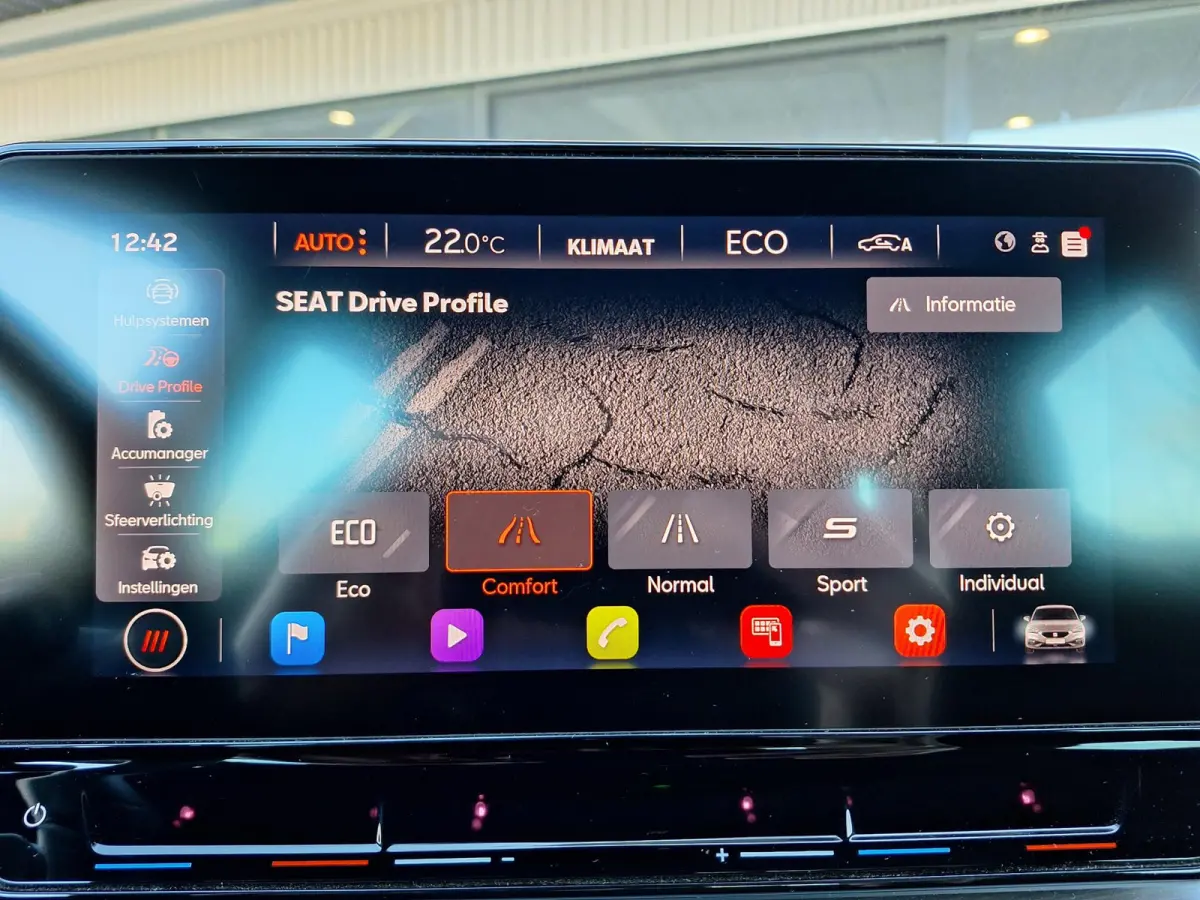 TSI 204pk DSG Hybrid PHEV FR (Pano,Trekhaak,Camera,Virtual)