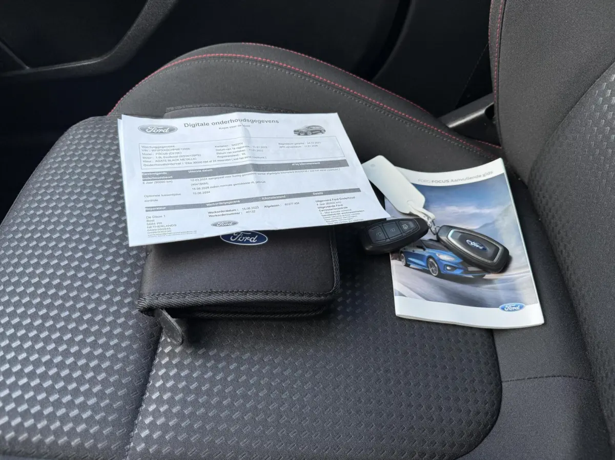 1.0 EcoBoost Hybrid ST Line *ALL-IN PRIJS*