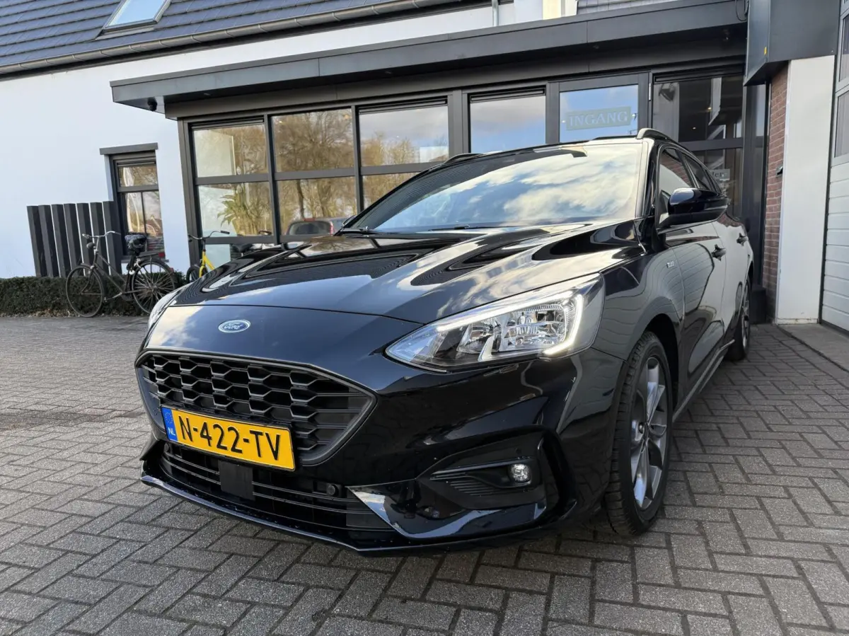 1.0 EcoBoost Hybrid ST Line *ALL-IN PRIJS*