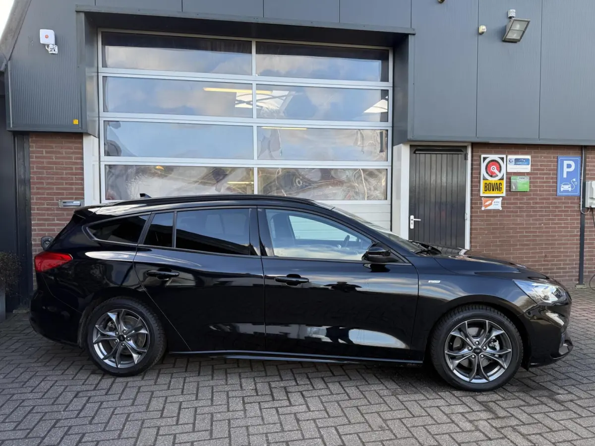 1.0 EcoBoost Hybrid ST Line *ALL-IN PRIJS*