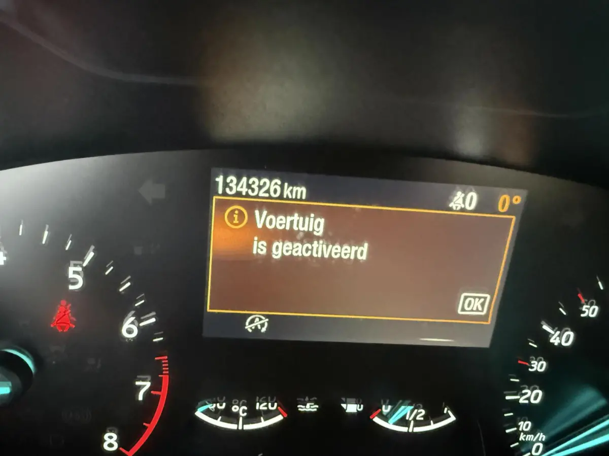 1.0 EcoBoost Hybrid ST Line *ALL-IN PRIJS*