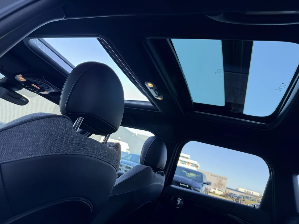 2.0 Cooper SE Pano/Camera/Apple