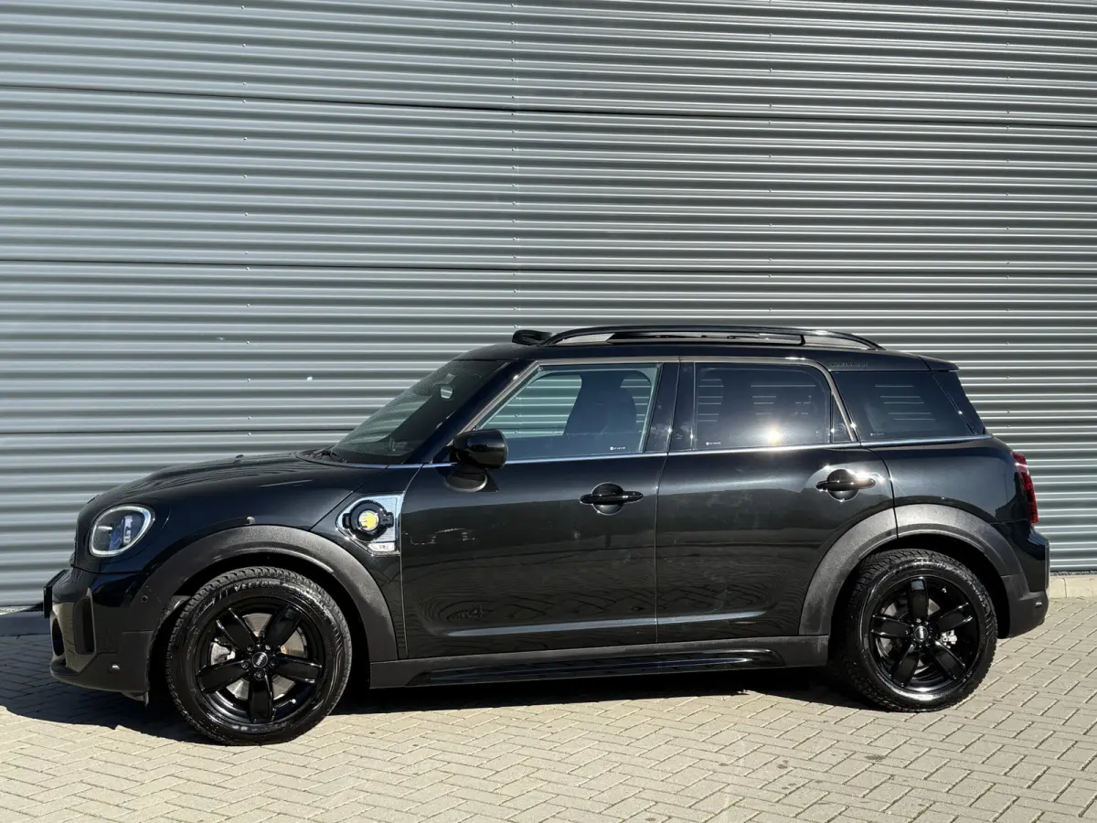 2.0 Cooper SE Pano/Camera/Apple