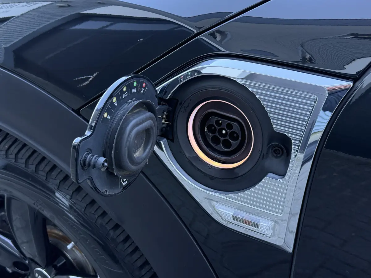 2.0 Cooper SE Pano/Camera/Apple