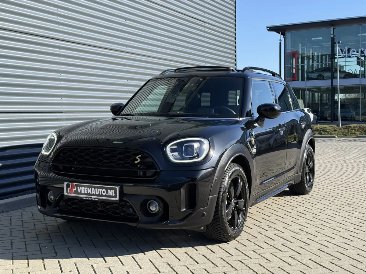 2.0 Cooper SE Pano/Camera/Apple