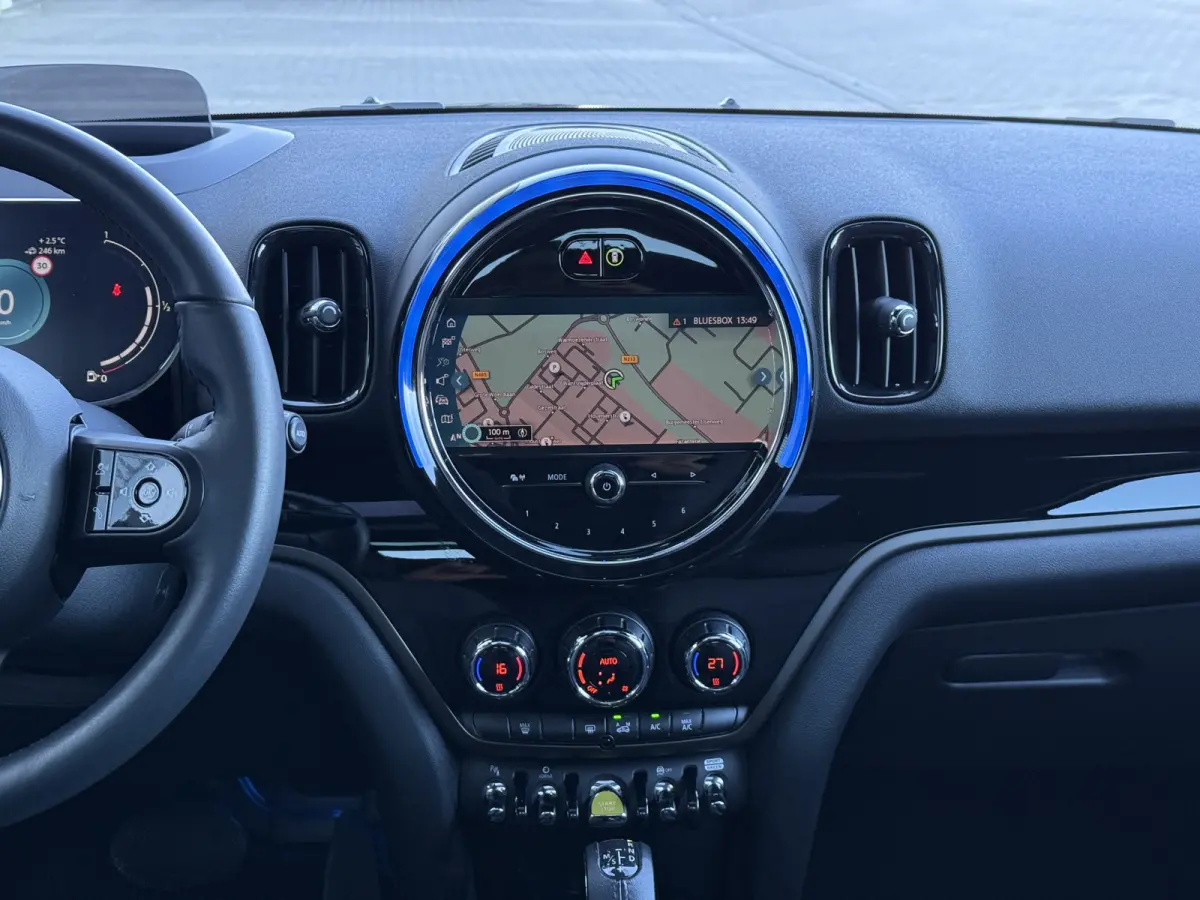 2.0 Cooper SE Pano/Camera/Apple