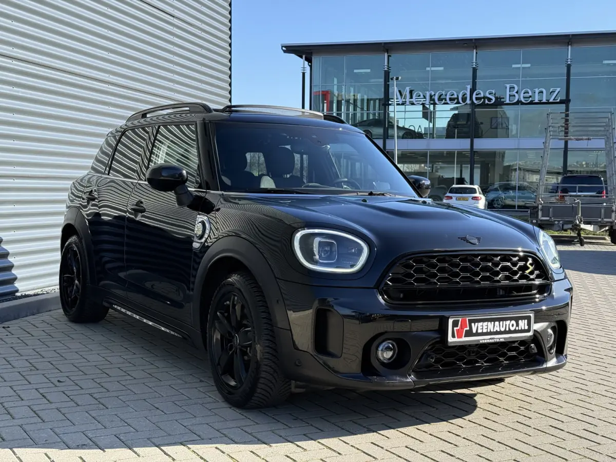 2.0 Cooper SE Pano/Camera/Apple