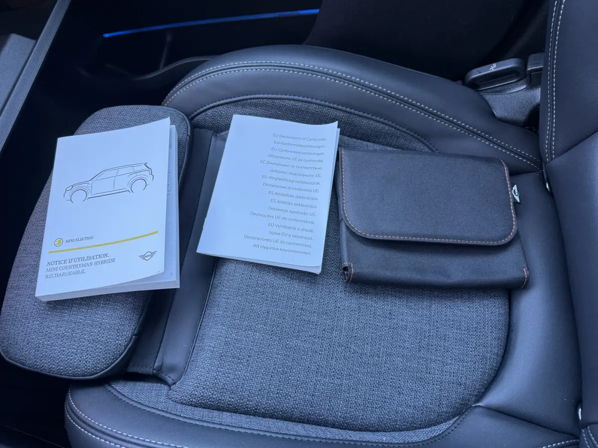 2.0 Cooper SE Pano/Camera/Apple