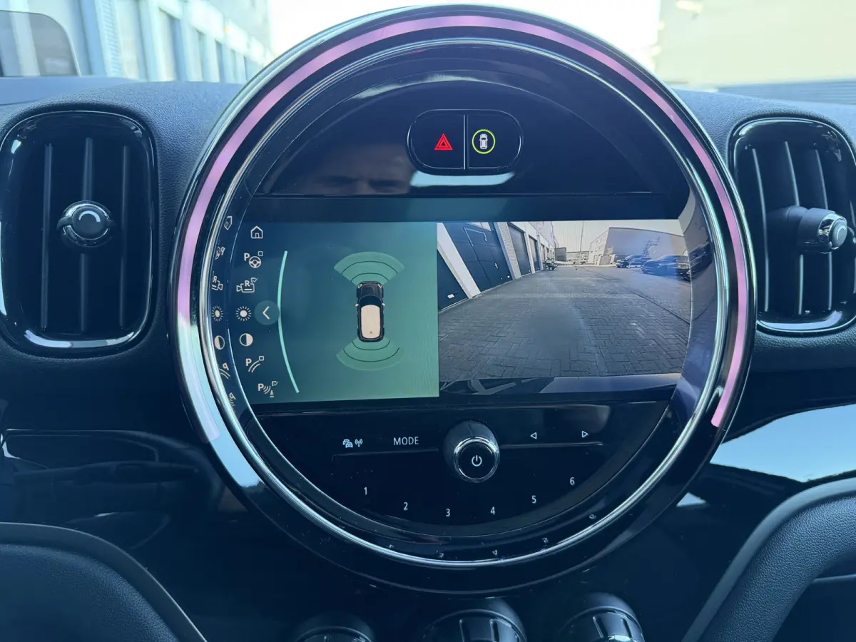 2.0 Cooper SE Pano/Camera/Apple