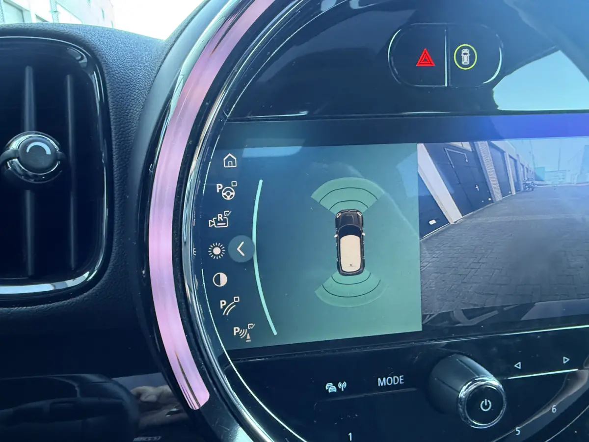 2.0 Cooper SE Pano/Camera/Apple