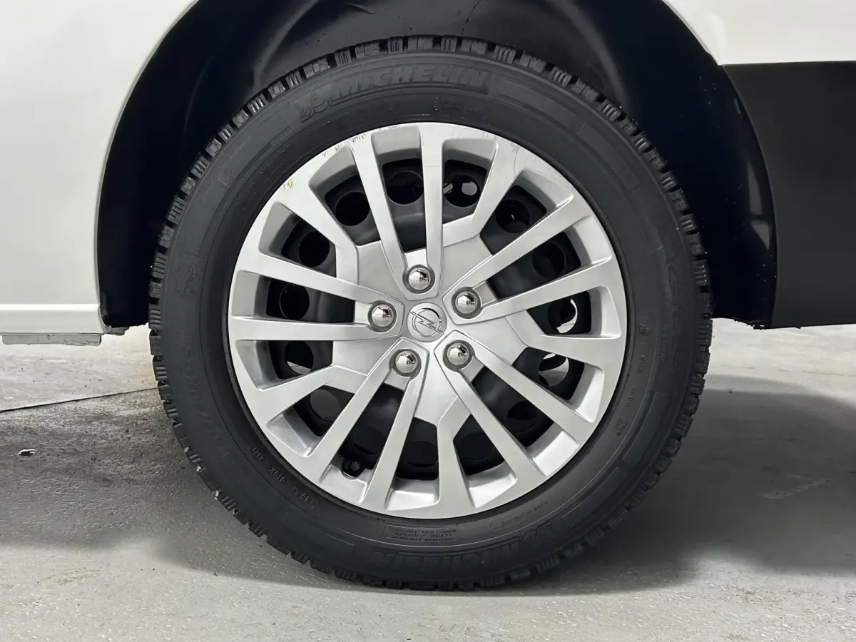 2.0 CDTI 122 pk L3H1 Automaat Airco, Cruise Dodehoek Assist, Laadruimte Pakket, PDC V+A, 2-Zits