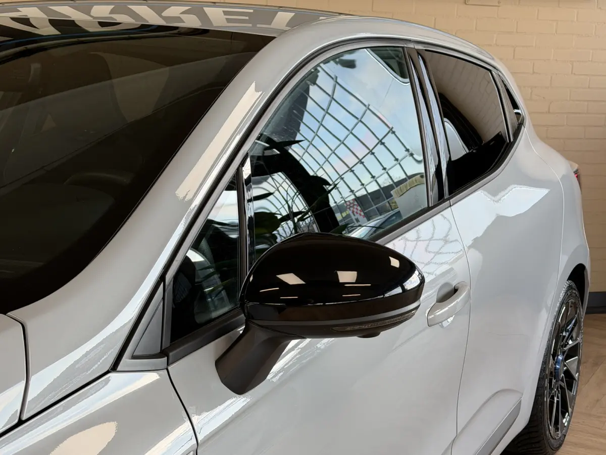 1.6 E-Tech Full Hybrid 145 esprit Alpine | Groot Navi | Bose | 360 | ACC | Dode hoek | 17" | Carplay | Led | 100% Renault Dealer onderhouden!