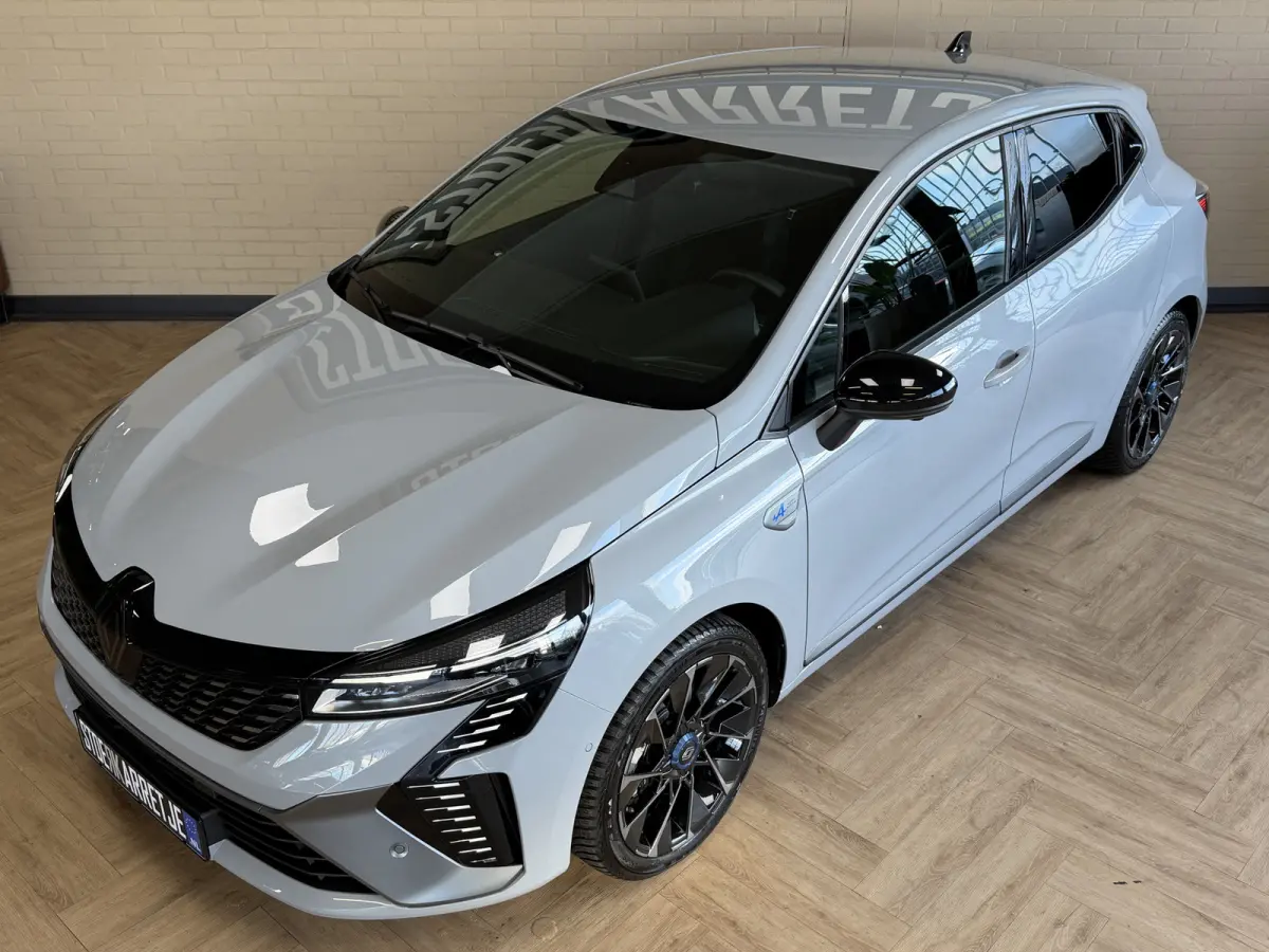 1.6 E-Tech Full Hybrid 145 esprit Alpine | Groot Navi | Bose | 360 | ACC | Dode hoek | 17" | Carplay | Led | 100% Renault Dealer onderhouden!