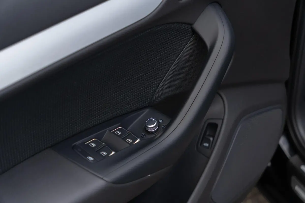 2.0 TFSI Quattro 220PK Design S-Line|2e Eig|Automaat|Leder|LED|Audi Sound|Camera|Hoge Instap|Isofix|Volledig Onderhouden