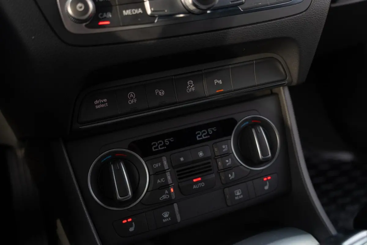 2.0 TFSI Quattro 220PK Design S-Line|2e Eig|Automaat|Leder|LED|Audi Sound|Camera|Hoge Instap|Isofix|Volledig Onderhouden