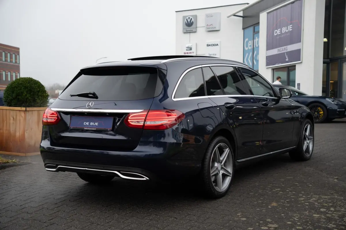 220 CDI 4Matic|Prestige AMG|Burmester|Trekhaak|Panoramadak|Leder|Stoel Ventilatie / Verwarming|Cavansite Blue|Volledig Onderhouden
