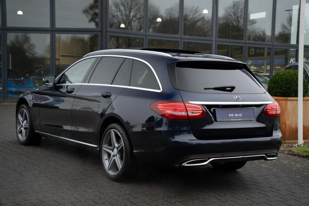 220 CDI 4Matic|Prestige AMG|Burmester|Trekhaak|Panoramadak|Leder|Stoel Ventilatie / Verwarming|Cavansite Blue|Volledig Onderhouden