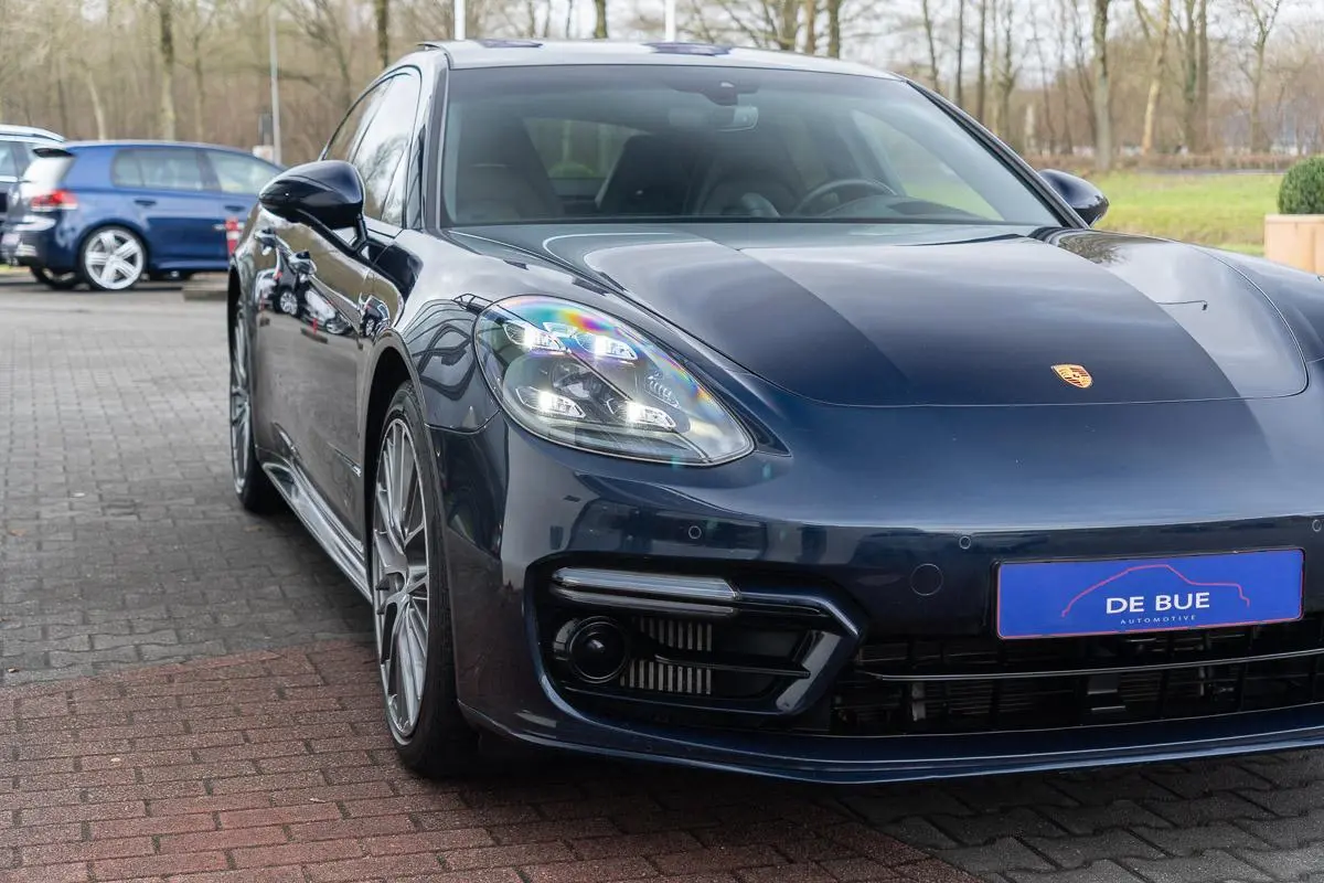 2.9 4 E-Hybrid|Org. NL|1 Eig.|SportDesign|Panoramadak|BOSE|Massage|Soft Close|Head UP|Nachtblauw Metallic|Dealer Onderhouden
