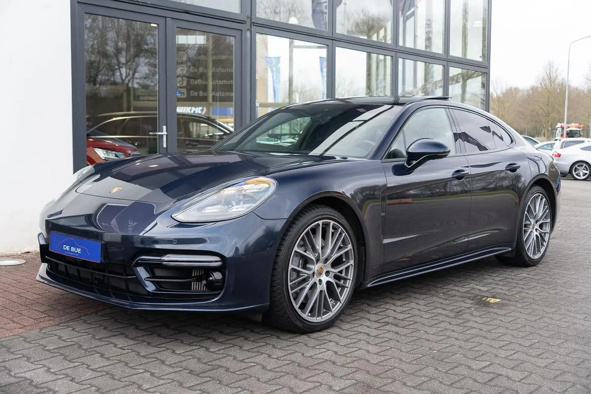 2.9 4 E-Hybrid|Org. NL|1 Eig.|SportDesign|Panoramadak|BOSE|Massage|Soft Close|Head UP|Nachtblauw Metallic|Dealer Onderhouden