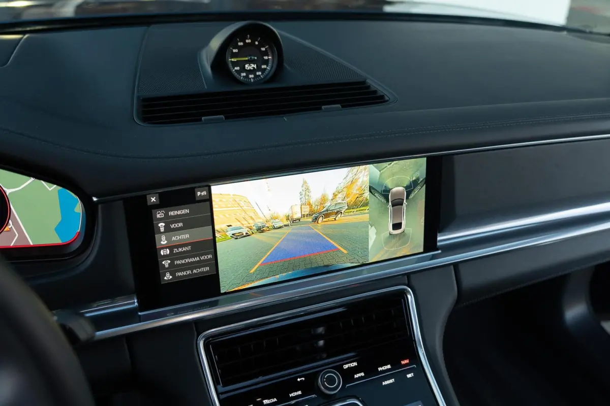 2.9 4 E-Hybrid|Org. NL|1 Eig.|SportDesign|Panoramadak|BOSE|Massage|Soft Close|Head UP|Nachtblauw Metallic|Dealer Onderhouden