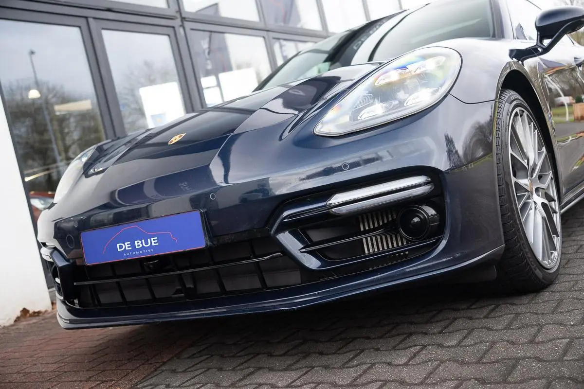 2.9 4 E-Hybrid|Org. NL|1 Eig.|SportDesign|Panoramadak|BOSE|Massage|Soft Close|Head UP|Nachtblauw Metallic|Dealer Onderhouden
