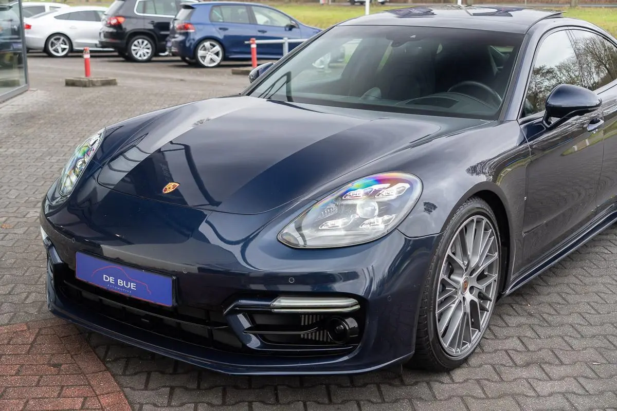 2.9 4 E-Hybrid|Org. NL|1 Eig.|SportDesign|Panoramadak|BOSE|Massage|Soft Close|Head UP|Nachtblauw Metallic|Dealer Onderhouden