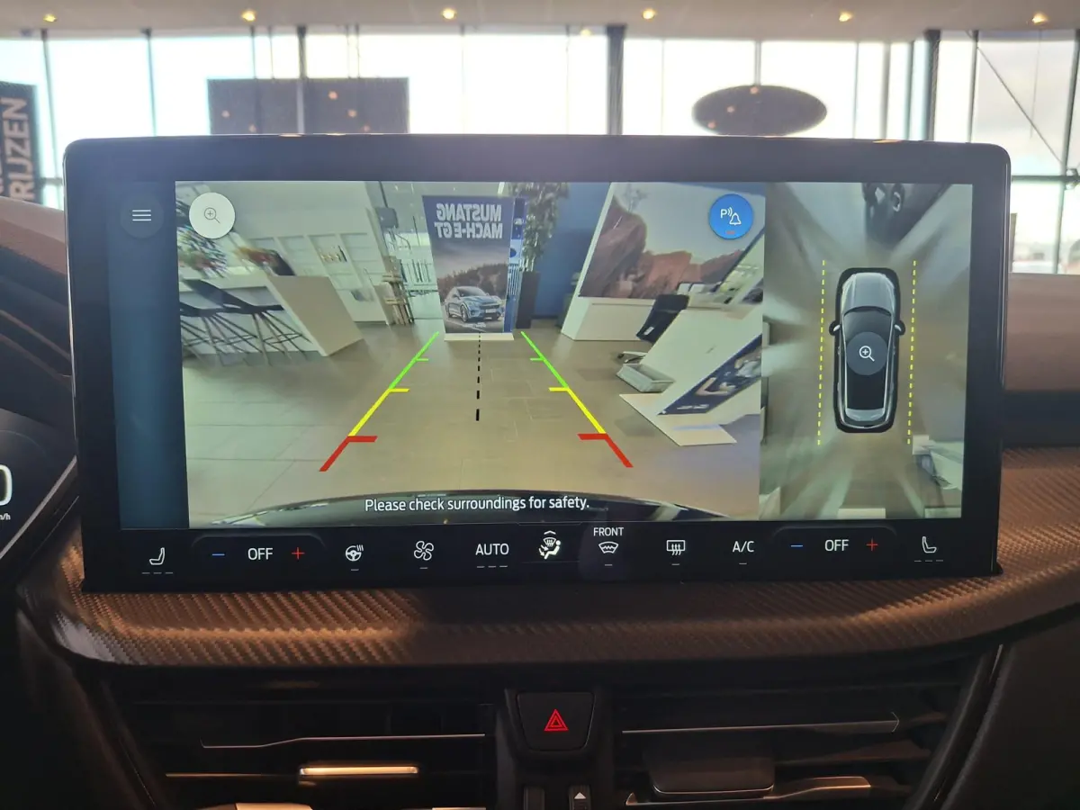 2.5 PHEV ST-Line X | 243PK | Te bestellen | Adaptive cruise control | Dodehoekdetectie | Winterpack | Elektrische Trekhaak | Coast to Coast verlichting | Panoramadak | 19 Inch | Memory |