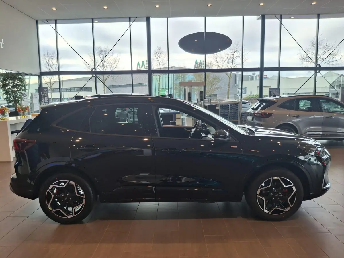 2.5 PHEV ST-Line X | 243PK | Te bestellen | Adaptive cruise control | Dodehoekdetectie | Winterpack | Elektrische Trekhaak | Coast to Coast verlichting | Panoramadak | 19 Inch | Memory |