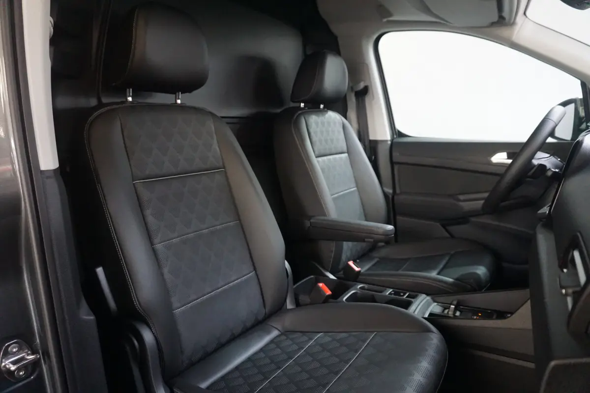 1.5 EcoBoost PHEV L2 Limited 0,99% Financial Lease | Voorraad, Snel Leverbaar | Achteruitrijcamera | Cruise control adaptief met Stop&Go en stuurhulp | Trekhaak